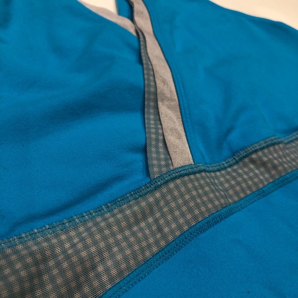 Lululemon Women’s size 6 Tank Top - Picture 4 of 7
